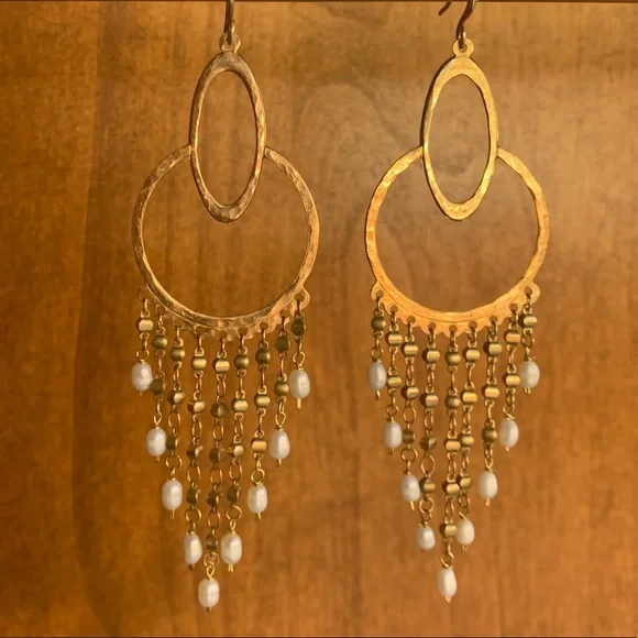 Handmade pearl duster earrings - Picture 1 of 9